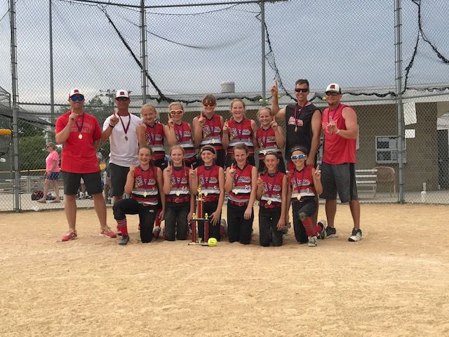 Metamora Flames fast pitch softball